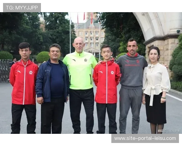 马竞青训营举办开放日,千名家庭参与体验活动 马竞青训营举办开放日,千名家庭参与体验活动